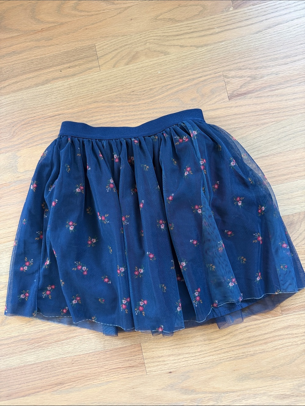 OshKosh Vintage B’gosh Girls Navy Floral Tulle Skirt Size 10